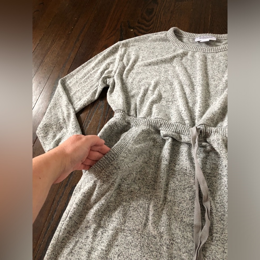 Motherhood Maternity M Grey Long-Sleeved Tie-Waist Midi Sweater Dress w/Pockets - Picture 3 of 10